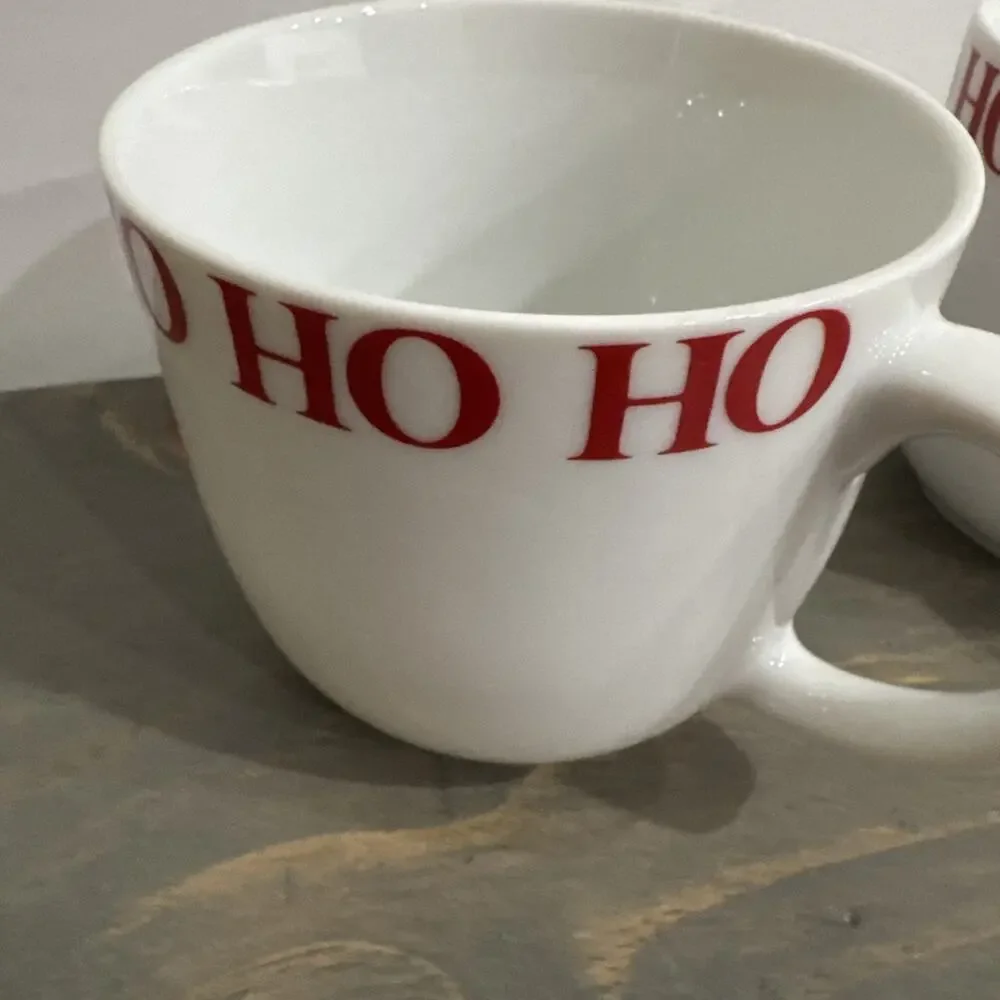 Crate & Barrel “HO HO HO” 12oz Mug Cup Red White Christmas Set Of 2